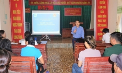      Tuyên truyền giáo dục pháp luật và bình đẳng giới tại Hương Lâm