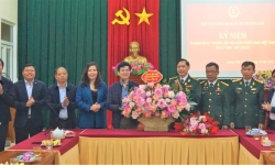 Lãnh đạo huyện chúc mừng Hội CCB huyện nhân kỷ niệm 33 năm ngày thành lập Hội CCB Việt Nam