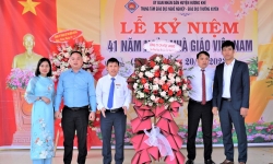  Trung tâm GDNN-GDTX huyện kỷ niệm 41 năm Ngày Nhà giáo Việt Nam