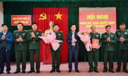 Bàn giao chức trách, nhiệm vụ Phó Chỉ huy trưởng - Động viên Ban CHQS huyện Hương Khê