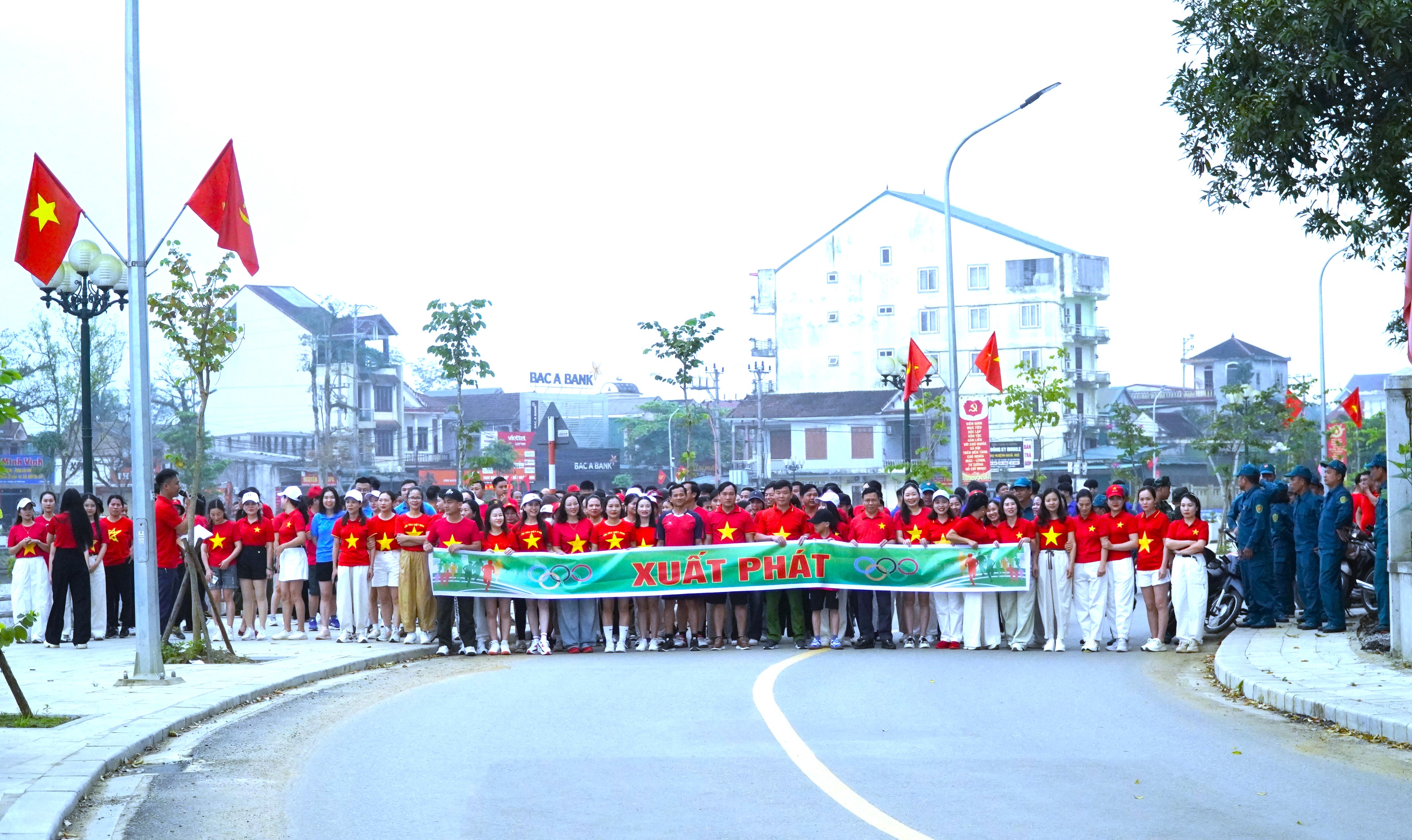 Xã Hương Khê hưởng ứng Ngày chạy Olympic vì sức khỏe toàn dân – Vì an ninh Tổ quốc năm 2026