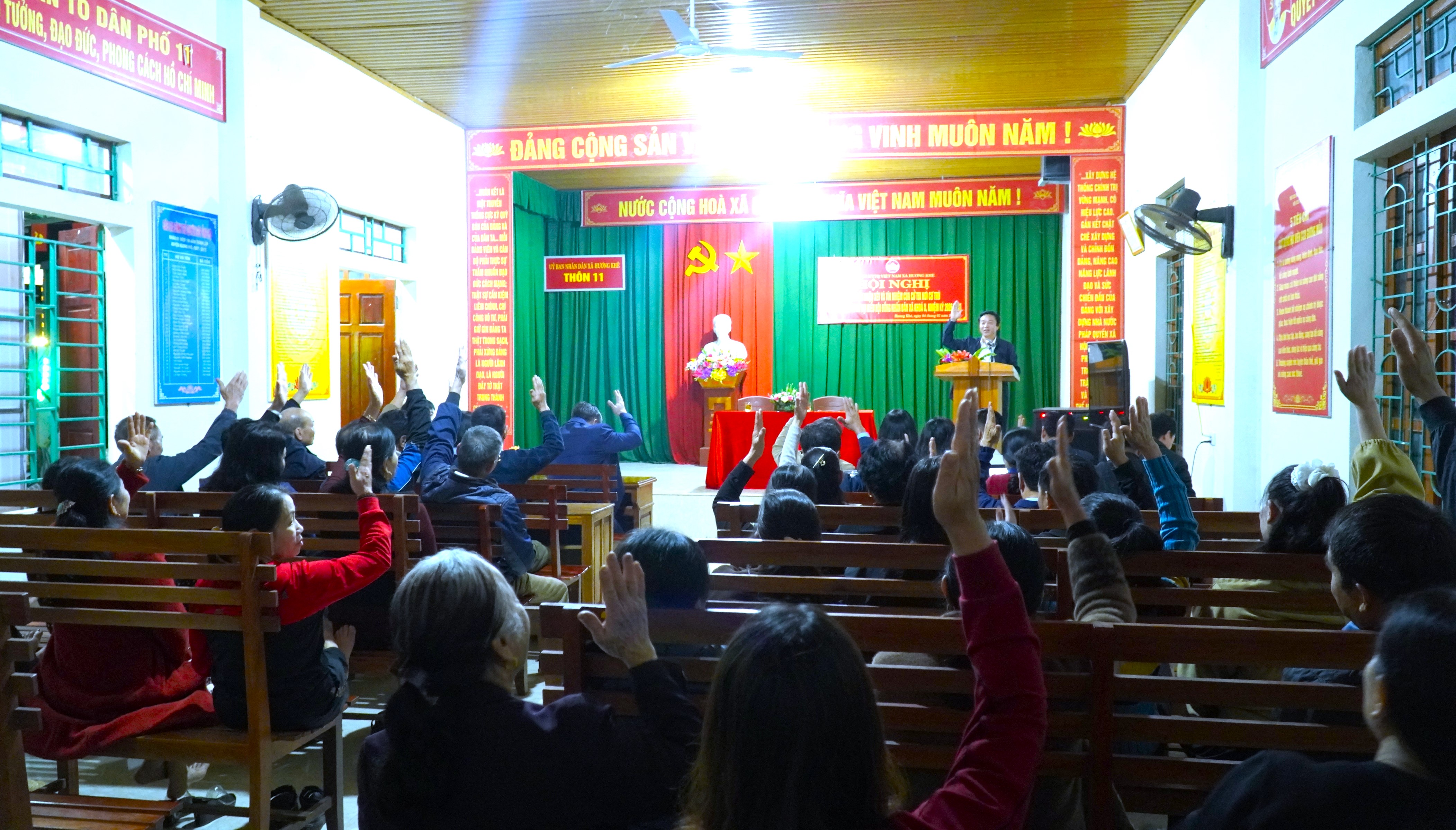 Ủy ban MTTQ xã Hương Khê tổ chức hội nghị lấy ý kiến cử tri nơi cư trú đối với người được giới thiệu ứng cử đại biểu HĐND các cấp nhiệm kỳ 2026 – 2031