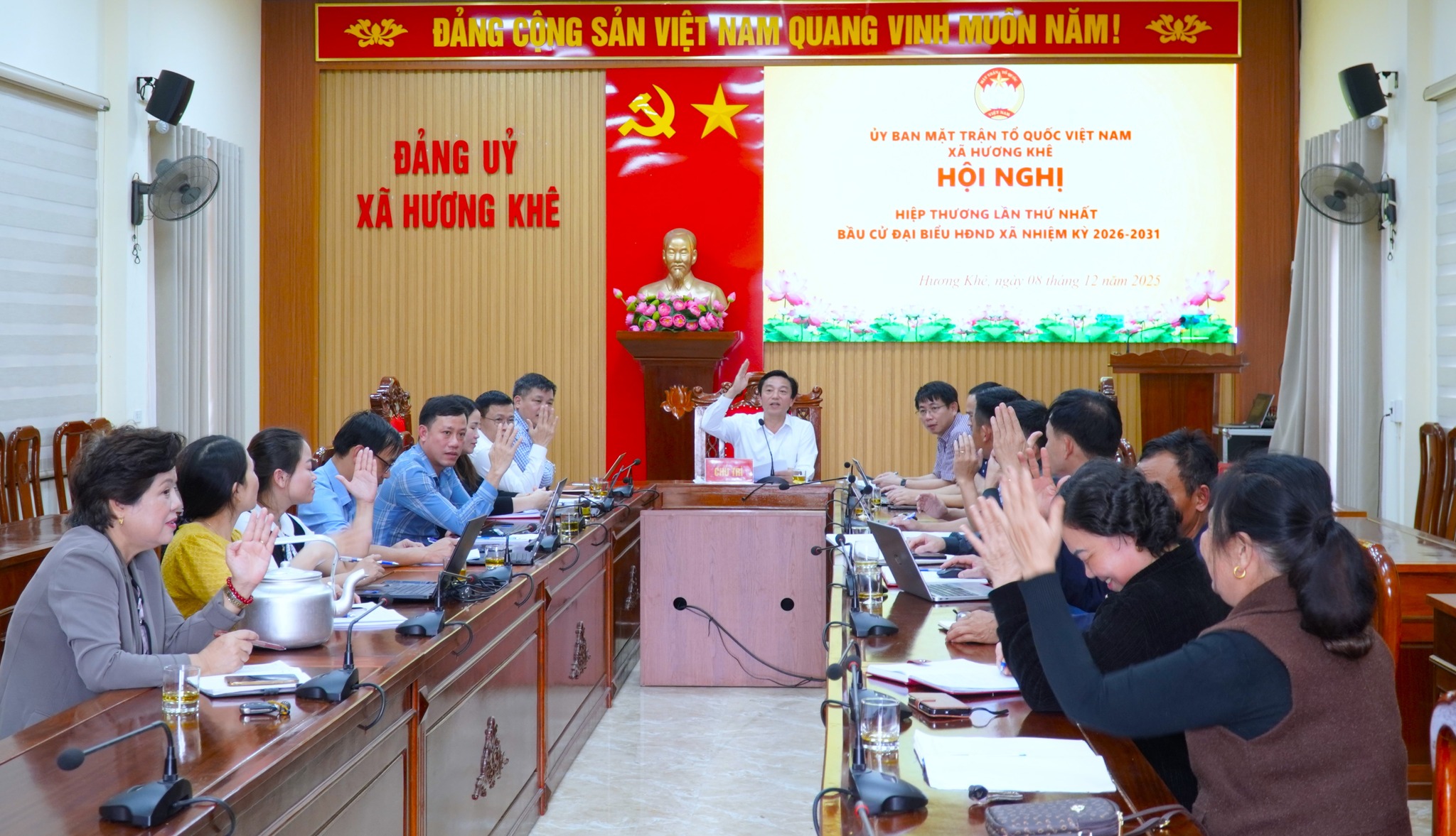 Ủy ban MTTQ Việt Nam xã Hương Khê hội nghị hiệp thương lần thứ nhất