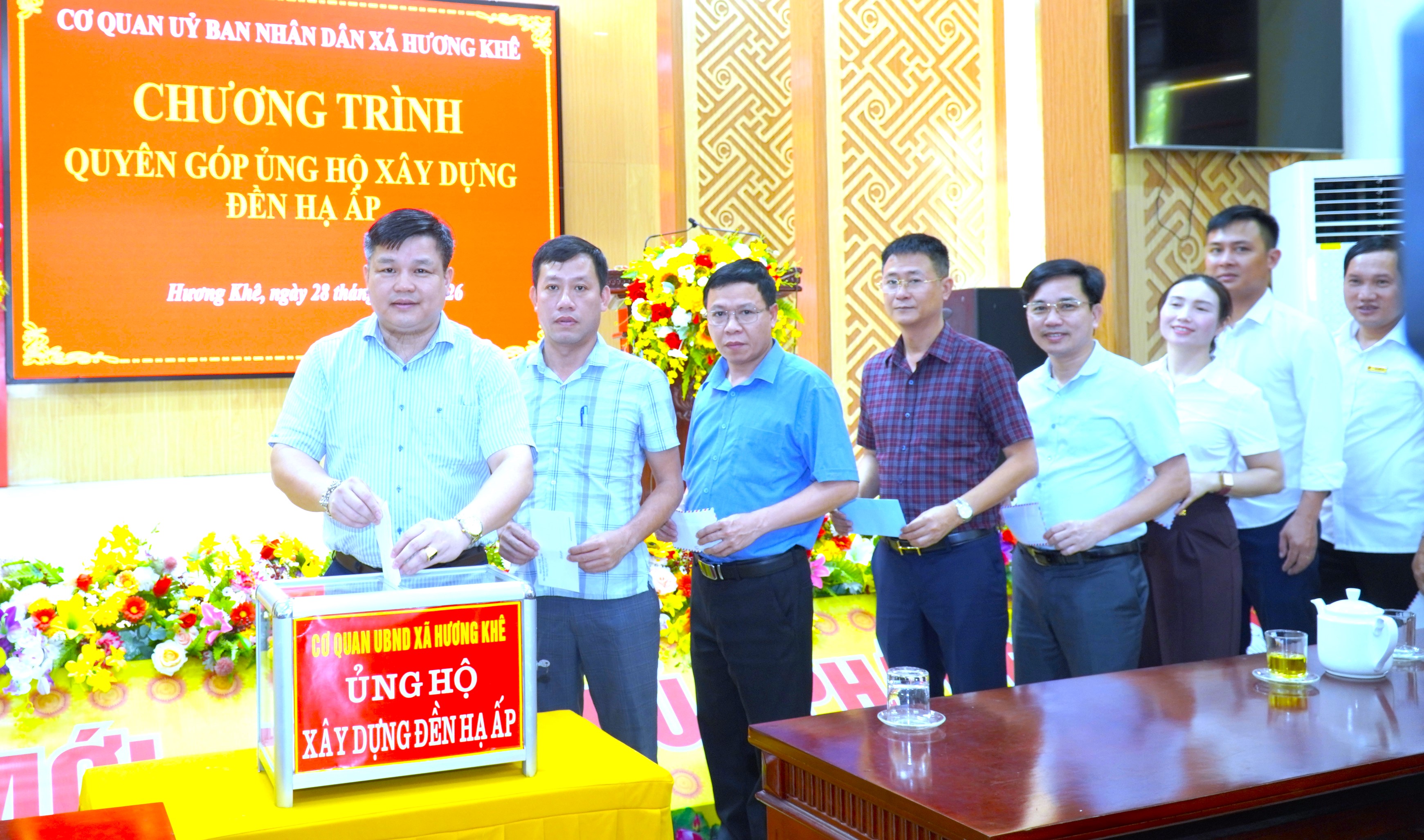 Cơ quan UBND xã Hương Khê phát động kêu gọi ủng hộ xây dựng Đền Hạ Ấp
