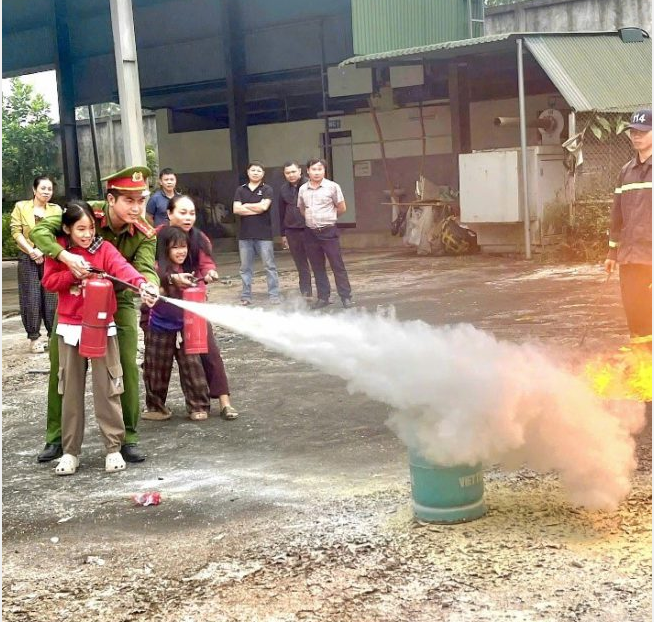 Hà Tĩnh: Nguy cơ cháy, nổ trong Khu dân cư – Khi sự chủ quan phải trả giá bằng tính mạng và tài sản