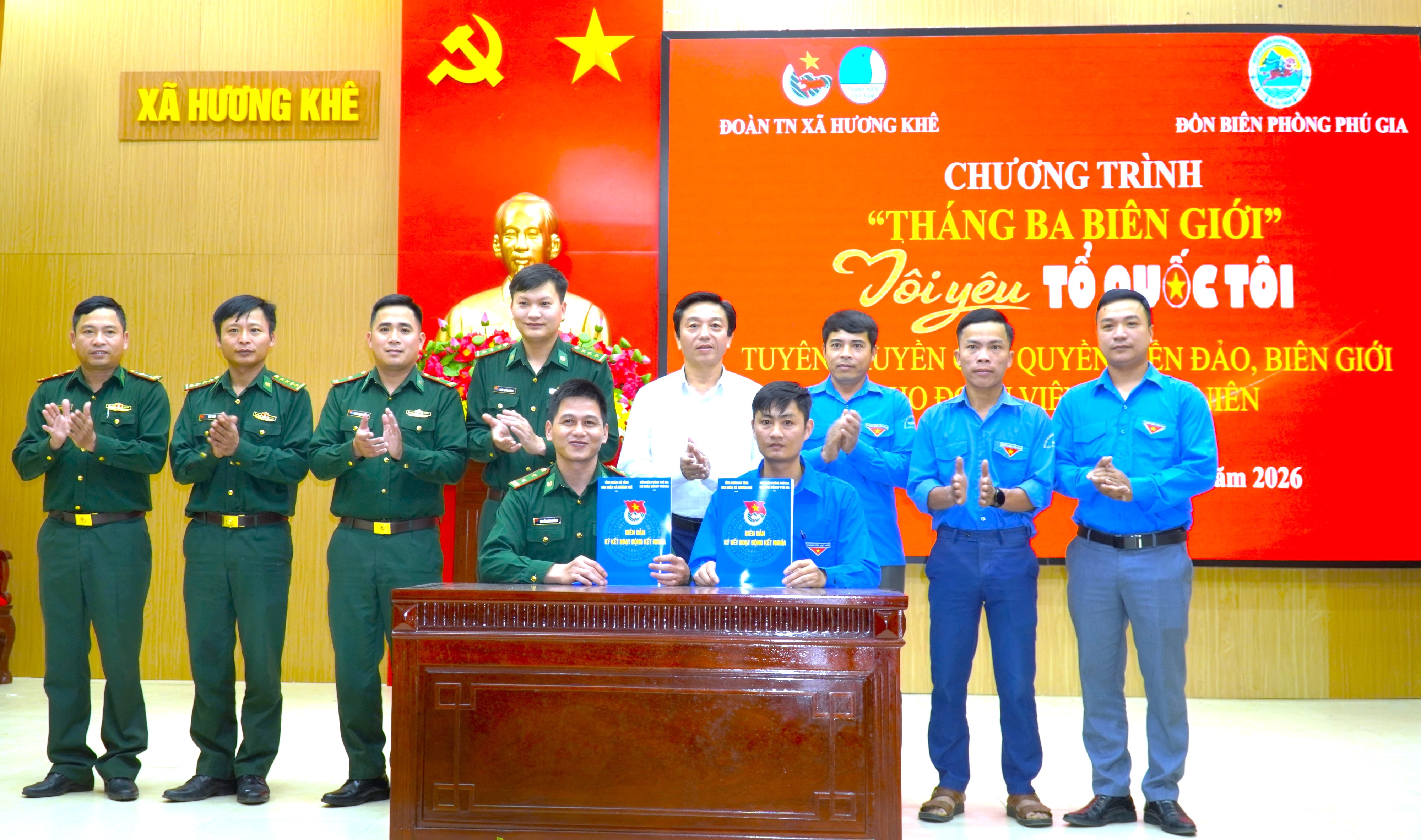 Đoàn xã Hương Khê và Chi đoàn Đồn Biên phòng Phú Gia hoạt động tháng 3 biên giới