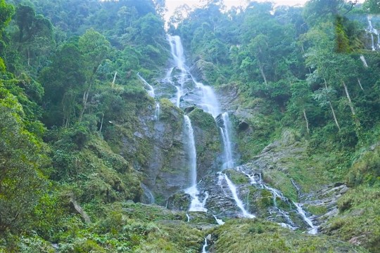 Vẻ đẹp huyền ảo của thác Tiên - nàng tiên giữa đại ngàn