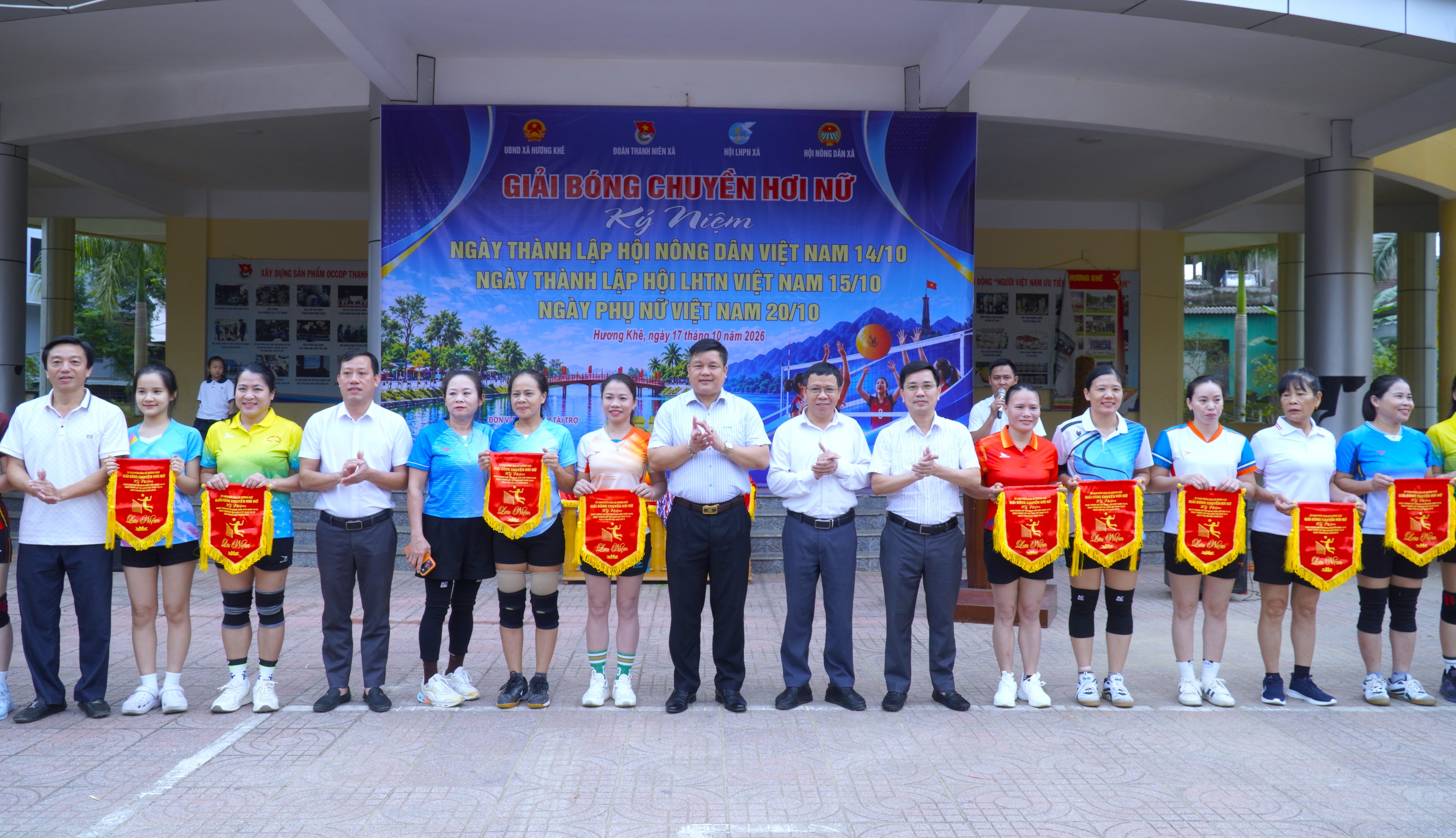 Xã Hương Khê khai mạc Giải bóng chuyền hơi nữ năm 2026