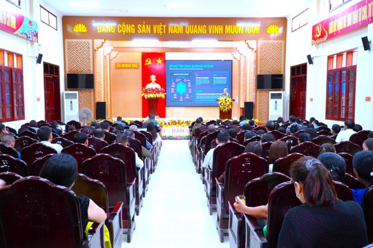 Xã Hương Khê tập huấn về an ninh mạng, an ninh dữ liệu cho cán bộ xã và thôn 