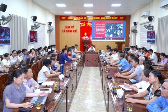 Hương Khê tham dự hội nghị toàn quốc nghiên cứu, học tập, quán triệt và triển khai thực hiện một số Nghị quyết, Chỉ thị của Bộ chính trị 
