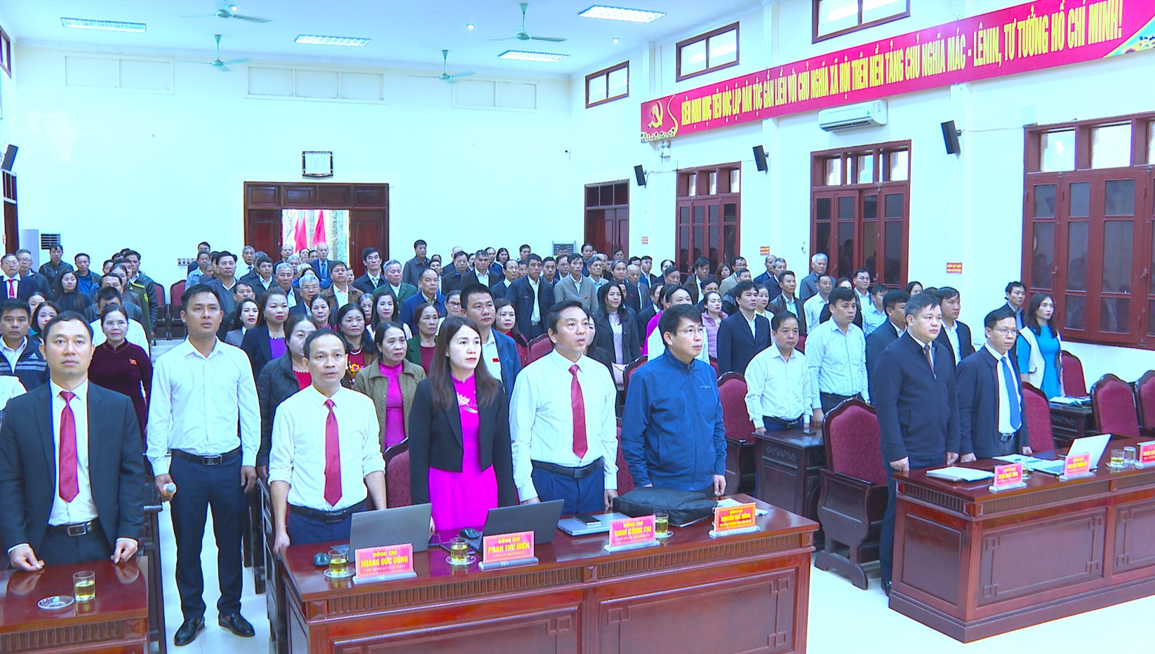 HĐND xã Hương Khê khóa I, nhiệm kỳ 2021 – 2026 tổ chức kỳ họp thứ 6 