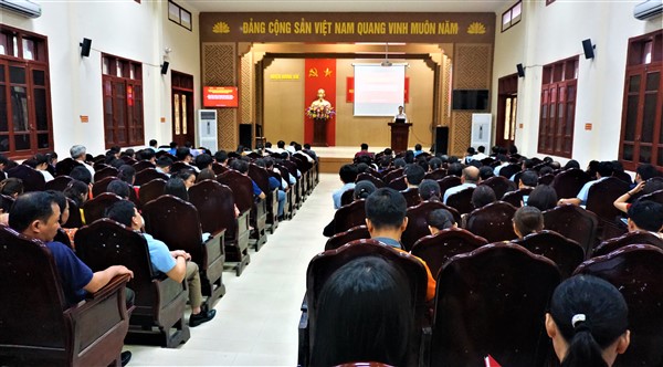 Hương Khê: 230 đ/c Đảng viên khối cơ quan học tập Nghị quyết Đại hội lần thứ XIII của Đảng.