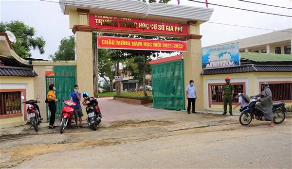 Trường THCS Gia Phố đón học sinh học trực tiếp