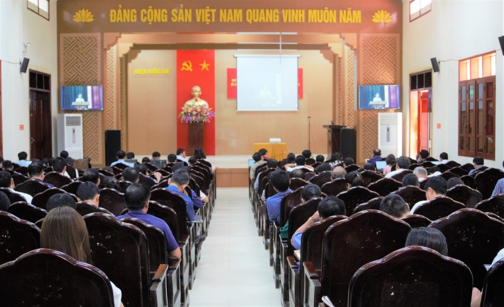 Quán triệt Chương trình hành động thực hiện Nghị quyết số 21/TW và một số Nghị quyết của Tỉnh ủy