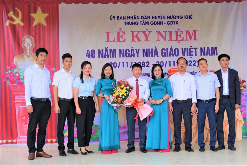    Trung tâm GDNN-GDTX kỷ niệm 40 năm ngày nhà giáo Việt Nam