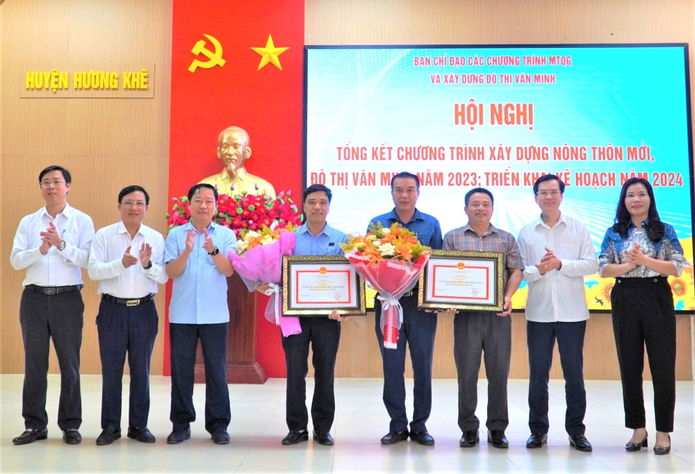 Phát động phong trào và ký giao ước thi đua xây dựng NTM, ĐTVM năm 2024