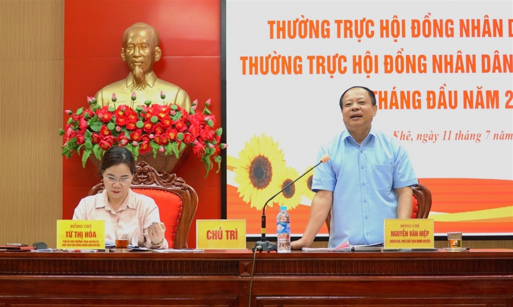 Thường trực HĐND huyện giao ban với HĐND xã, thị trấn 6 tháng đầu năm