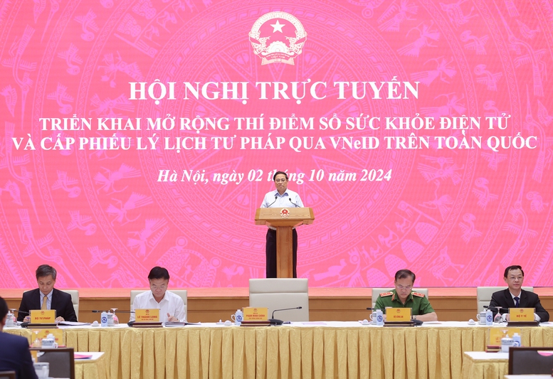 Hội nghị trực tuyến triển khai mở rộng Sổ sức khỏe điện tử và cấp Phiếu lý lịch tư pháp trên VNeID